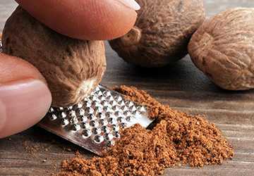14 Health Benefits of Nutmeg